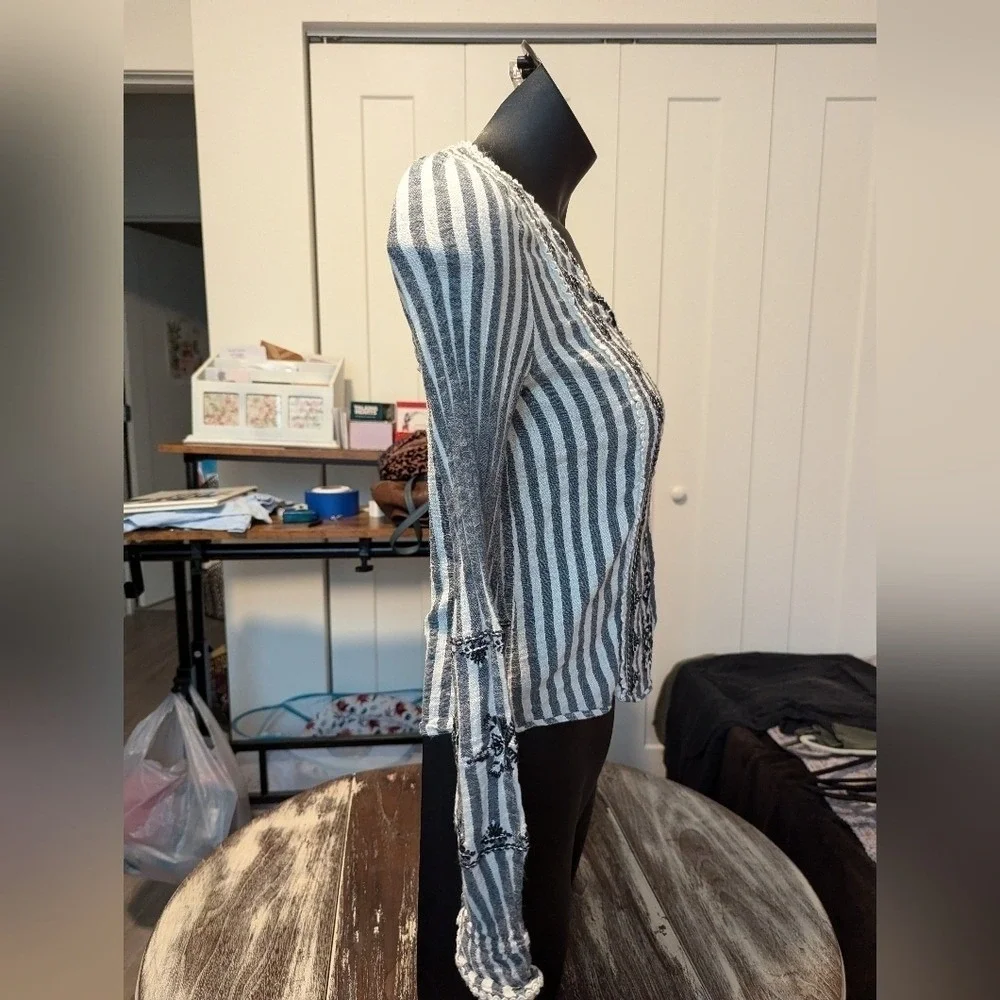 Zara blue white